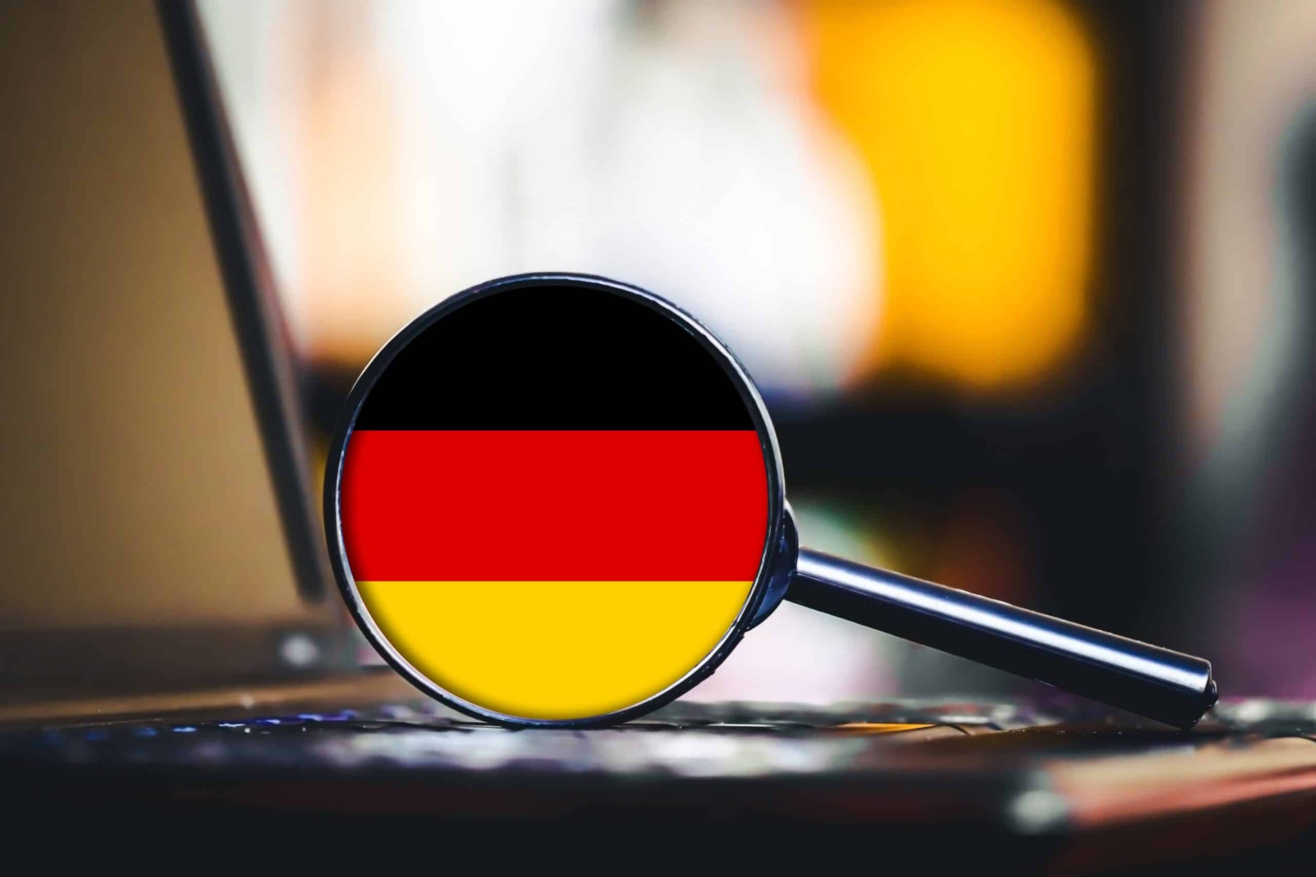 loupe avec le drapeau allemand